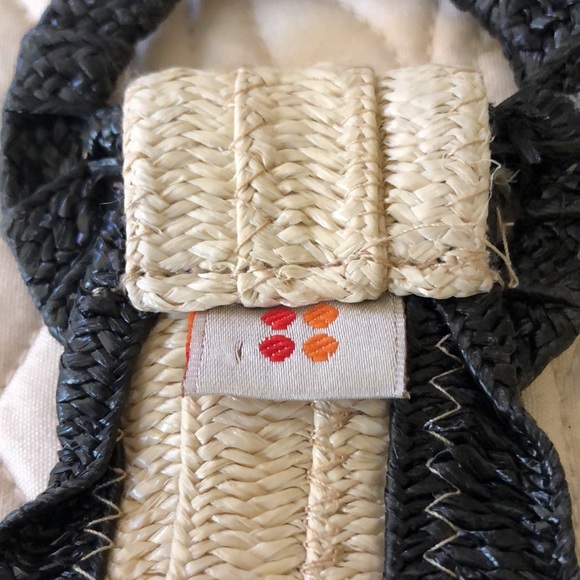 Adjustable round buckle, lightweight soft rattan look and feel belt - Picture 3 of 6